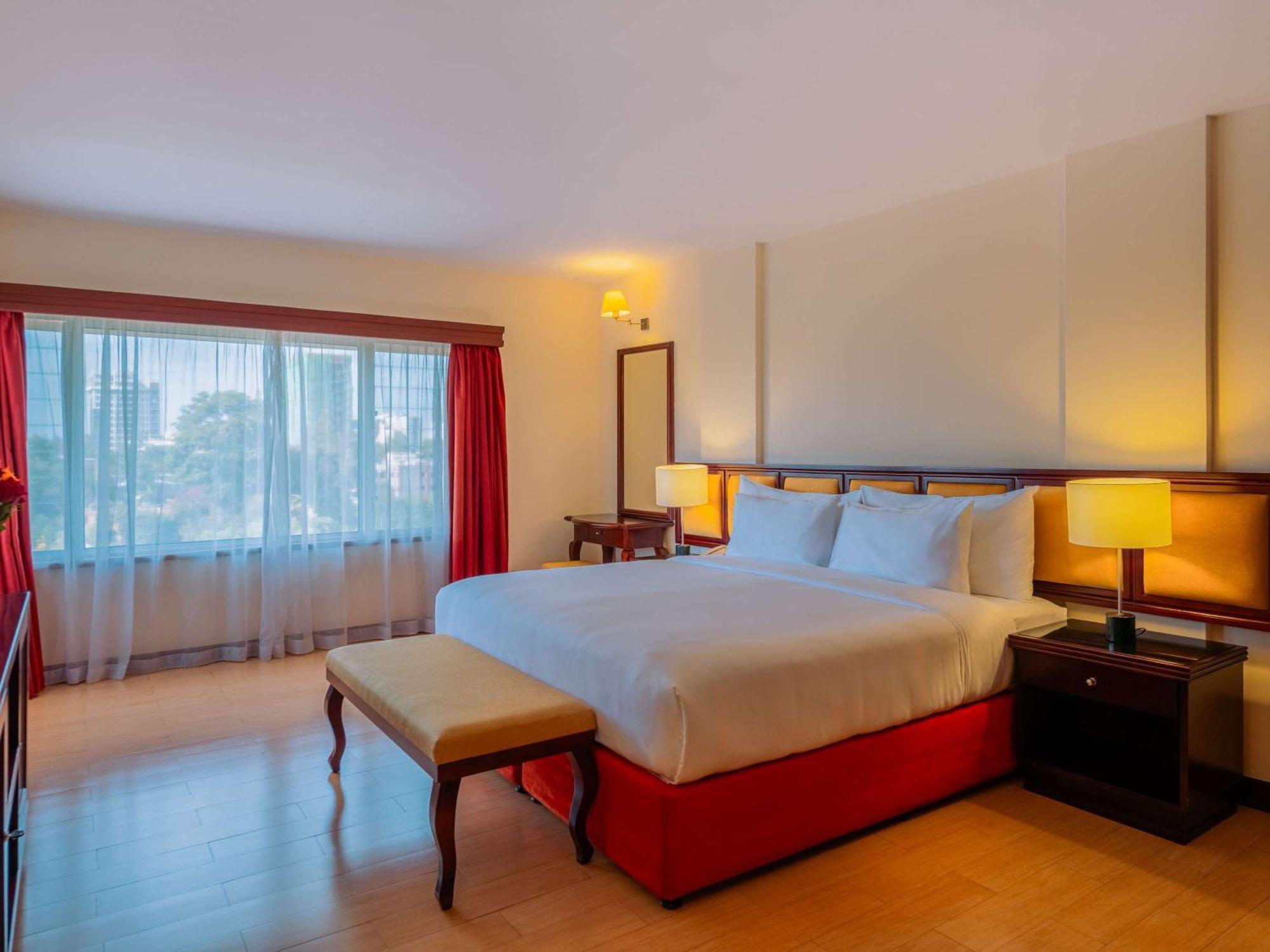 Moevenpick Hotel & Residences Nairobi Exterior foto