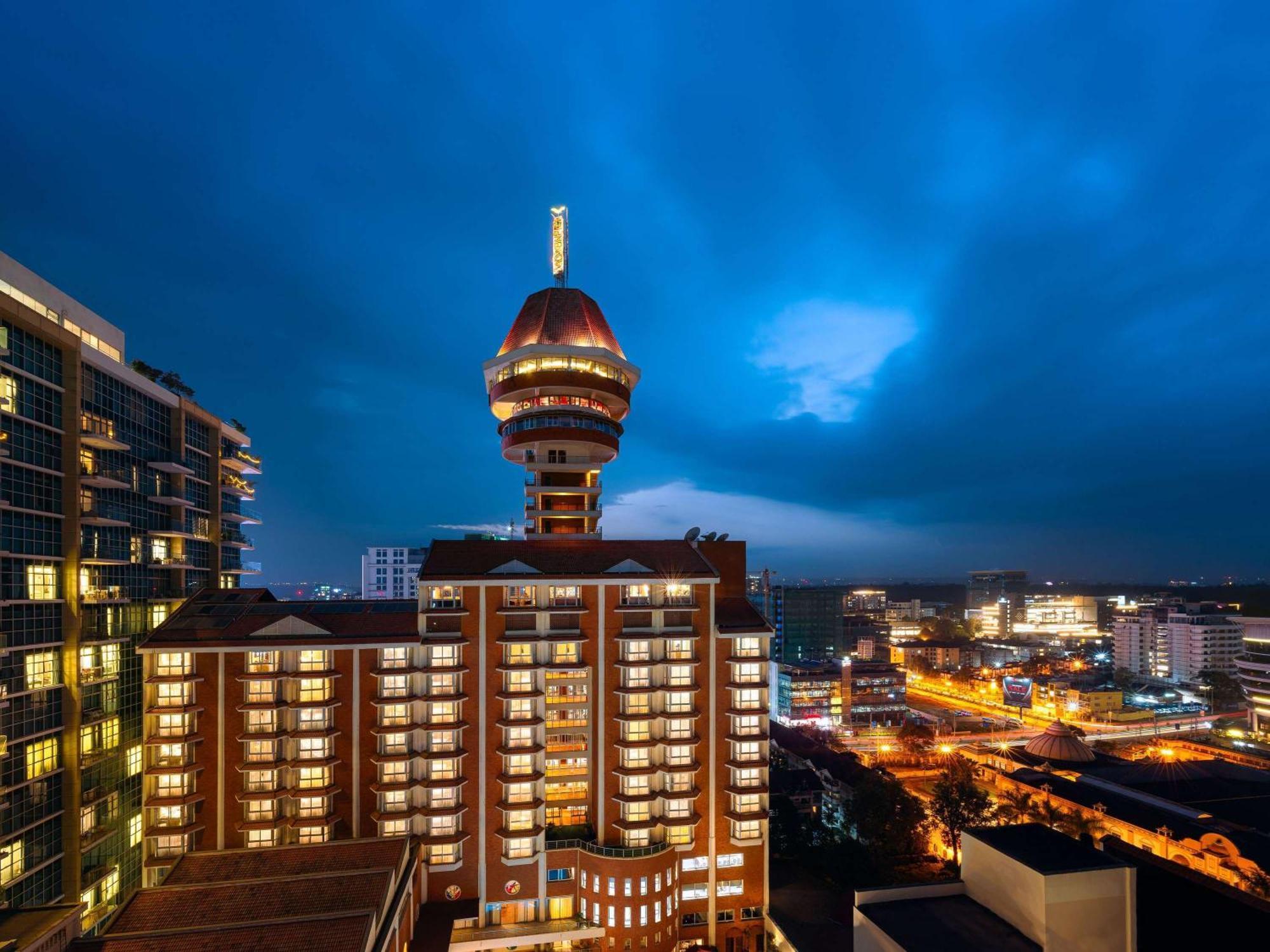 Moevenpick Hotel & Residences Nairobi Exterior foto